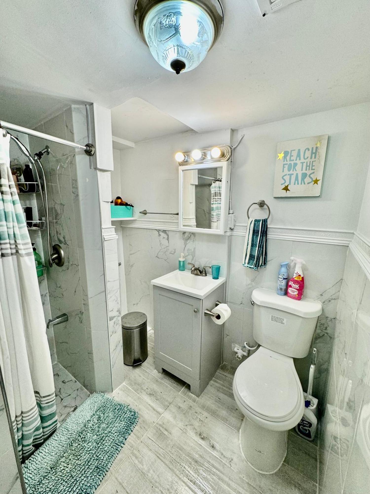 Cozy Private Room With Shared Bathroom On The 1St Floor - Conveniently Located Near Seatac Airport And Downtown Seattle Zewnętrze zdjęcie